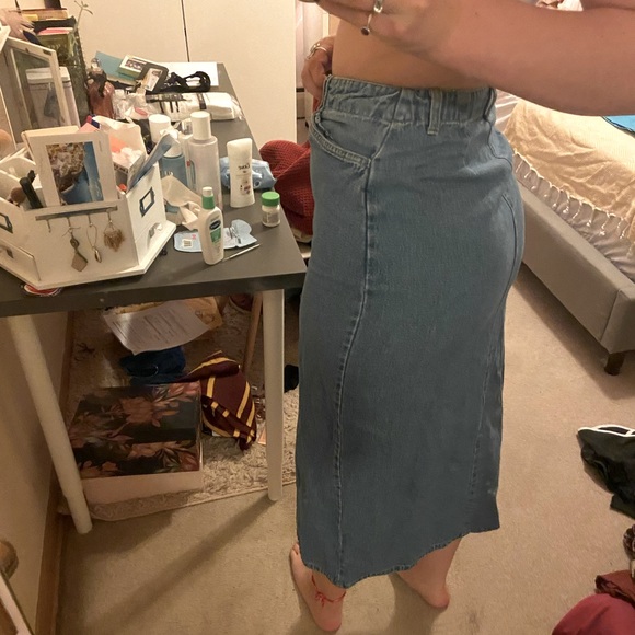 Vintage Button Up Denim Maxi Skirt - Picture 10 of 12